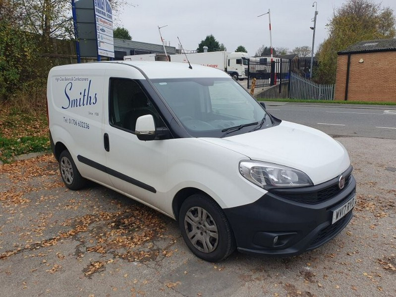 JPS Chartered Surveyors - Motor Vehicle Auction | Mercedes-Benz Citan & Fiat Doblo SX Multijet II - Auction Image 6